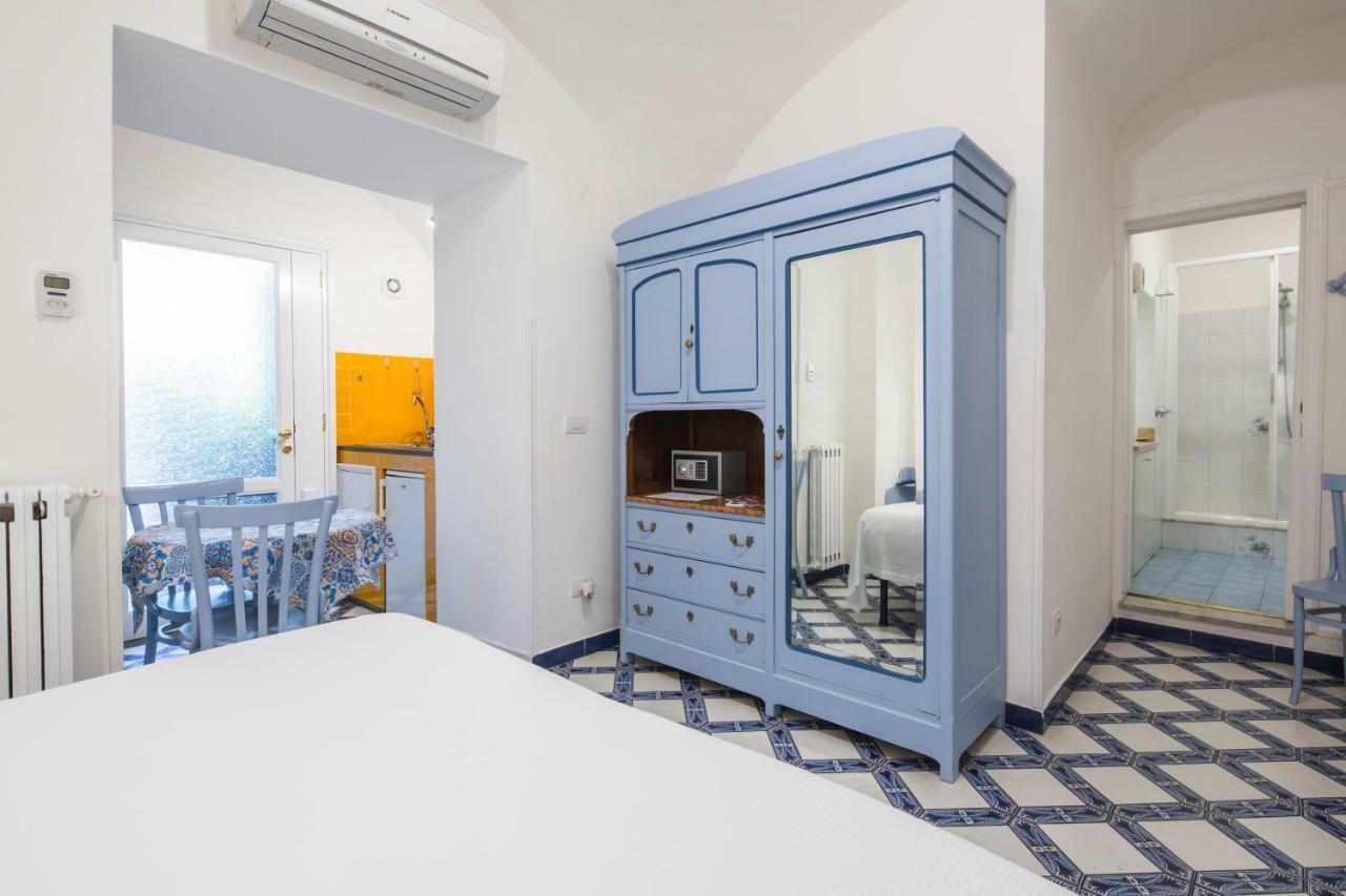 Villa Elisa Holiday Home Сорренто Экстерьер фото