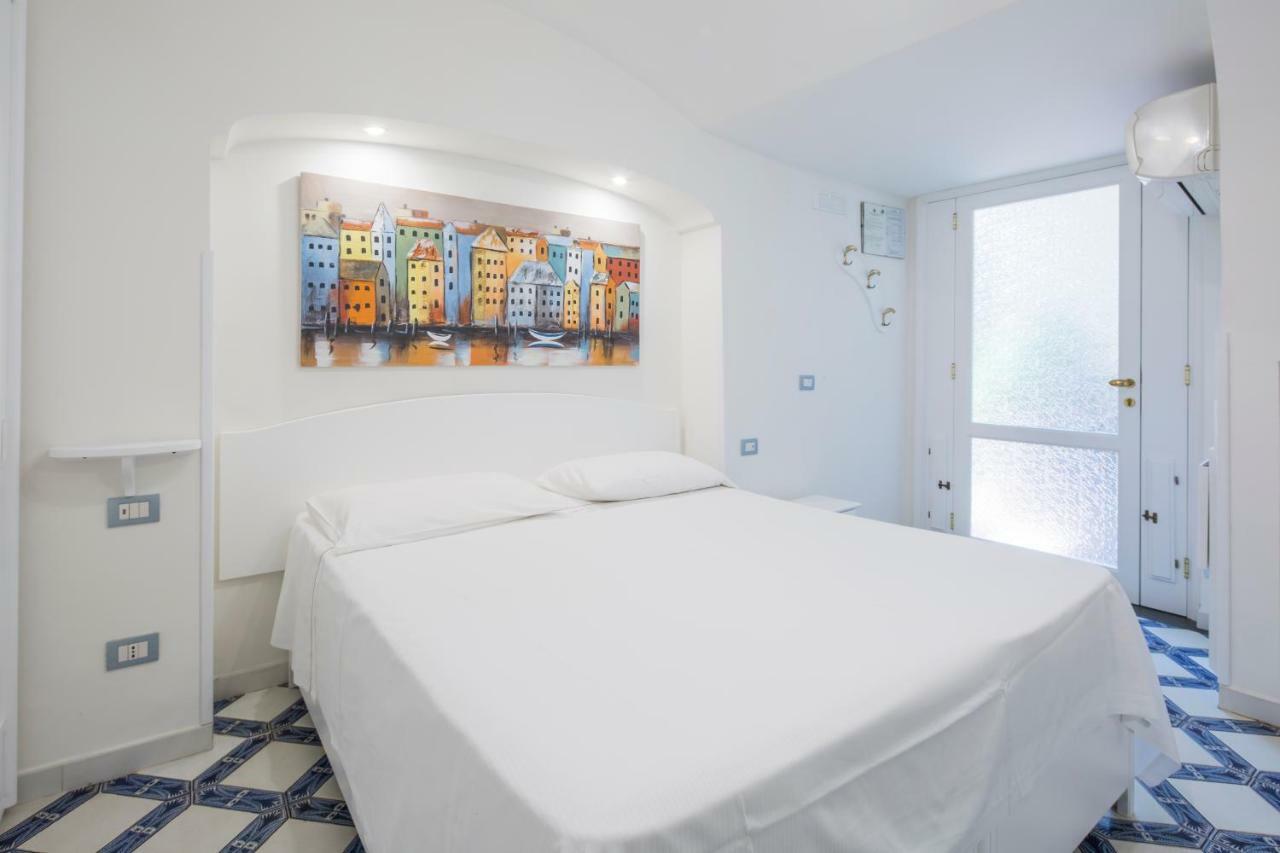 Villa Elisa Holiday Home Сорренто Экстерьер фото