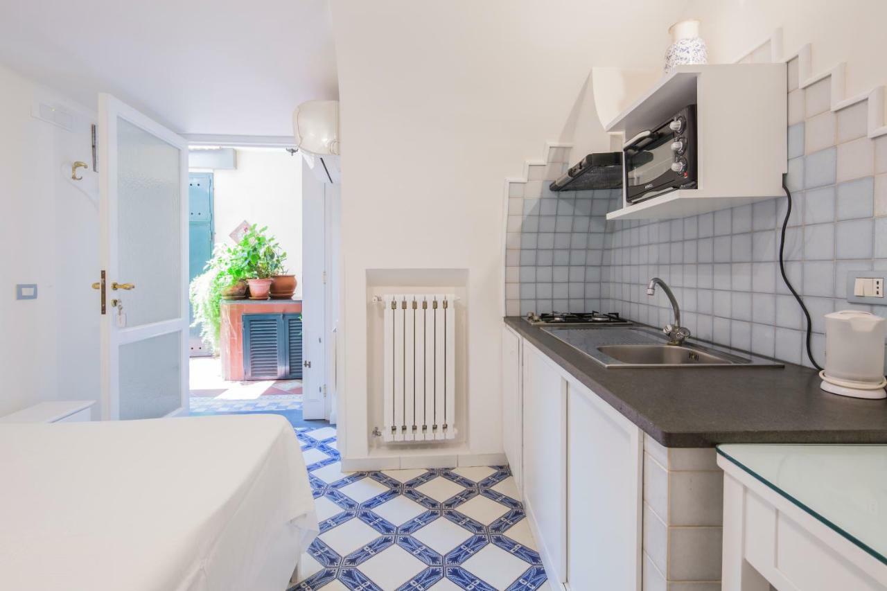 Villa Elisa Holiday Home Сорренто Экстерьер фото